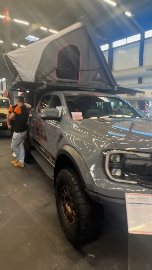 @expedition_truck_family