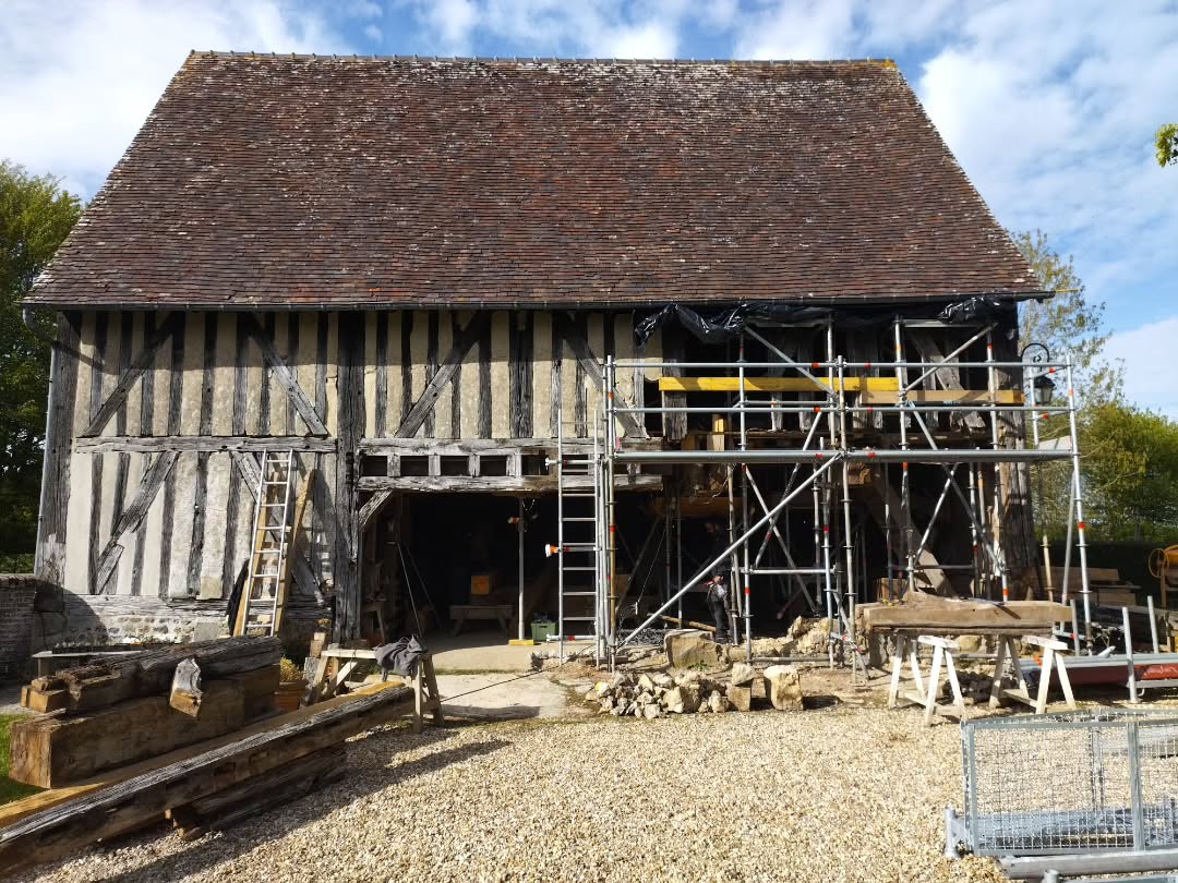 @charpenteriedumoulin