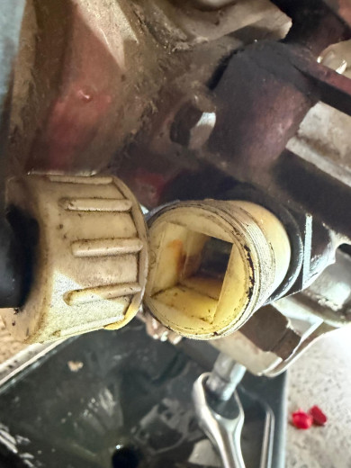 contacteur diff arr.jpg