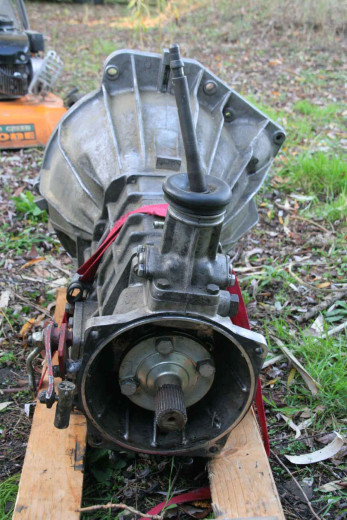 sortie de boite vers le transfert, cette pièce pourrait eventuellement être adaptée a un autre en fonction des cannelures ...