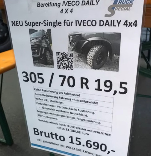 305.jpg