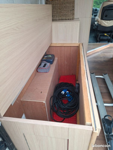 box8.jpg