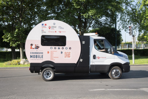 courneuve mobile.jpg