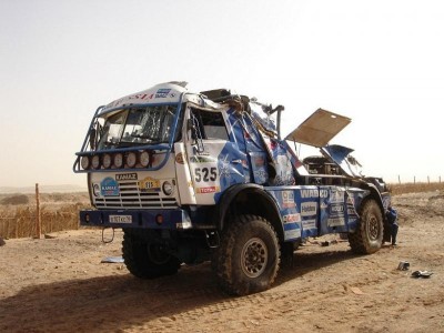 12005DAKAR525ABMARDEEVKONOPKOGOLUBa.jpg