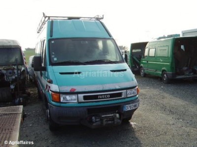 iveco-50j11-fourgon-pl_8.jpg