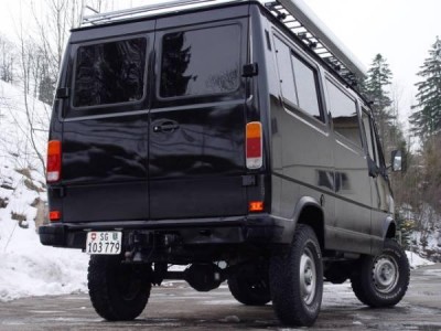 595883058_v1_4_Big.jpg