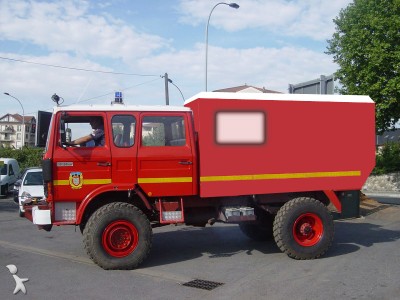 92819-camion-renault-pompiers copie.jpg