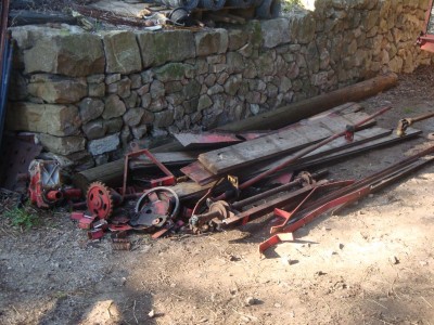 DSC06318.JPG (241.48 Kio) Vu 18940 fois quelques trucs qui servaient à rien