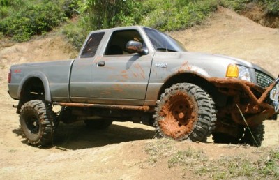2003-ford-ranger-fx4-032.jpg