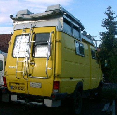 B110-4x4-jaune2.jpg