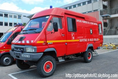 2892483733_1.jpg (133.17 Kio) Vu 15473 fois http://ptitangefoto92.skyrock.com/25.html