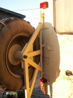 porte roue de secours sur bras amovible