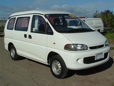 mdr, avec le westfalia... Kabis, deux perruques, une meule à disque et on attaque??