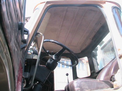 IMG_0464.JPG (141.27 Kio) Vu 10480 fois adaptation d'un habillage de toit de j9 un tissus épais anti-bruit entre les 2