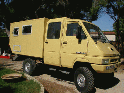 B110-4x4-Master-des-peucheres-01.gif