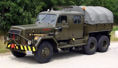 MAGIRUS DEUTZ URANUS ET SA REMORQUE AVEC CHAR LEOPARD