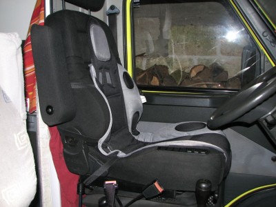 Siège RECARO Ergomed d'occase à réglages électriques et son accoudoir