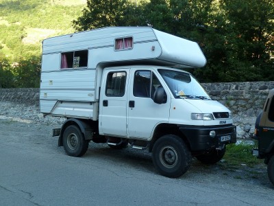 scam.JPG (238.04 Kio) Vu 6260 fois Beau camoin mais bien triste carapace