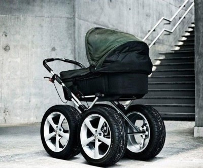 baby.jpg (52.42 Kio) Vu 8134 fois bon là il faut changer les pneus mais ça donne une idée ;-)