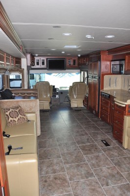 C25.jpg (177.07 Kio) Vu 1669 fois Intérieur très modeste, évidemment !