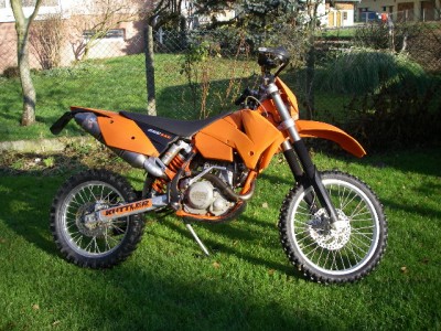 350-4t01.jpg