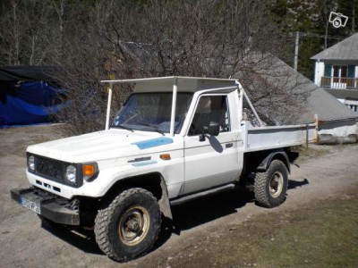 BJ 75 caisse arrière coupé