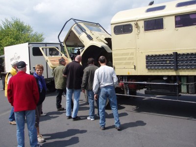 P1010068.JPG (166.87 Kio) Vu 9547 fois avec même un atelier mecanique apliquée
