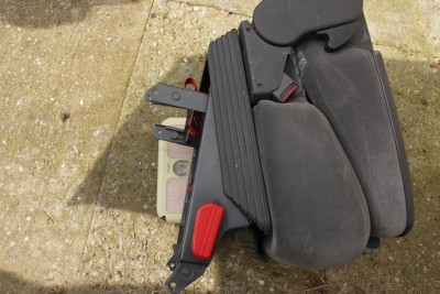 Le poids en image: 17 kg tout nu.