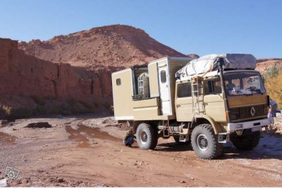 Camion 4X4 double cabine 7 pl vasp avec cellule-.jpg