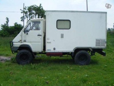 FireShot Screen Capture #021 - 'Tres rare b90 4x4 2_8td Utilitaires Seine-Maritime - leboncoin_fr' - www_leboncoin_fr_utilitaires_326917114_htm_ca=18_s.jpg