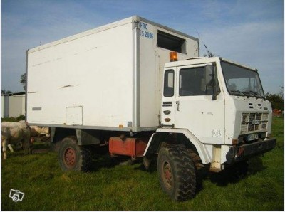 camion IVECO 4x4 PL-2.jpg
