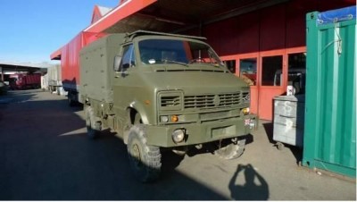 LKW 2,8T 4x4 Renault Truck Ind: RB44 dodge 50