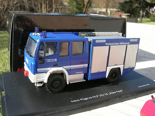 magirus bleu.JPG