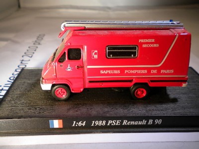b90 pompier.JPG