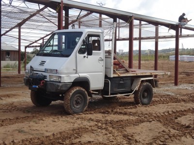 B 110 4X4.JPG