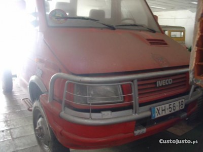 5593972624-Iveco+Daily+4x4.jpg