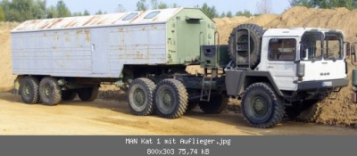 MAN Kat 1 mit Auflieger.jpg