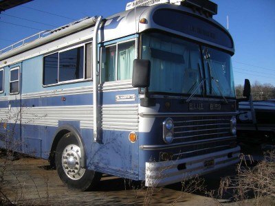 Bus 2.jpg