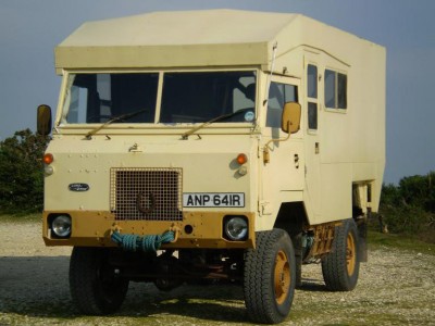 Superbe Land Rover 101 Forward contrôle