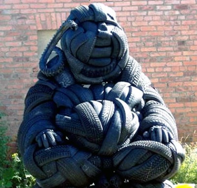 Bouddha_Sculpture_Pneu_Mirko_Siakkou_Flodin_v.jpg