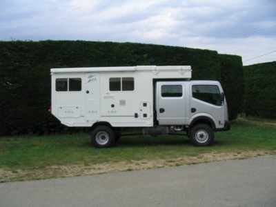 7613041.jpg