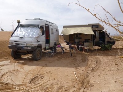 bivouac dans l'erg Chigaga.JPG