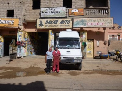 garage sahara Zagora.JPG