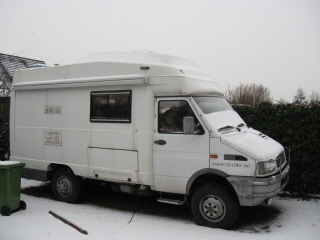 IMG_1259.jpg iveco thuis in de sneeuw.jpg