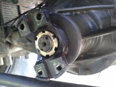 20130728_125039.jpg (2.43 Mio) Vu 10283 fois L écrou qui se deserre tout seul alors qu'il devrait être serti !