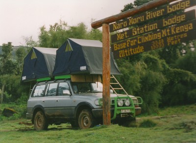 Nuit pluvieuse à 3000 mètres -Mont Kenya.jpg