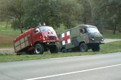 2233923307_1.jpg