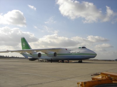 1 ANTONOV 124 100.JPG