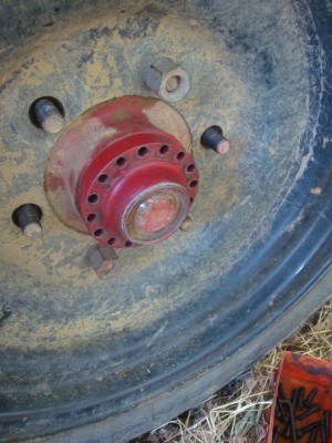 DSC02913.JPG (307.08 Kio) Vu 12353 fois Démontage des vis BTR de la main-meneuse