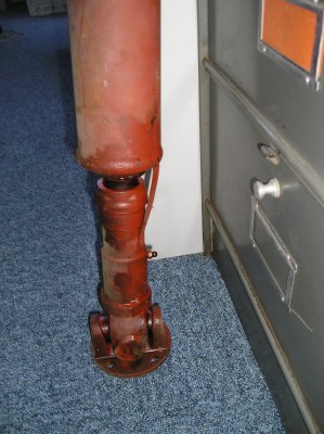 P3209634(2).JPG (851.53 Kio) Vu 13942 fois le coulisseau avec la patte soudée qui a empêché Bastien de vérifier le débattement